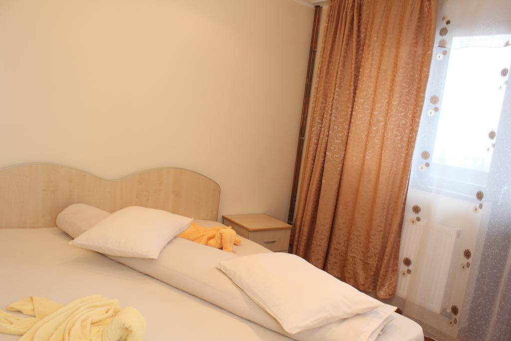 Vila Nis Hotel Ranca Exterior photo