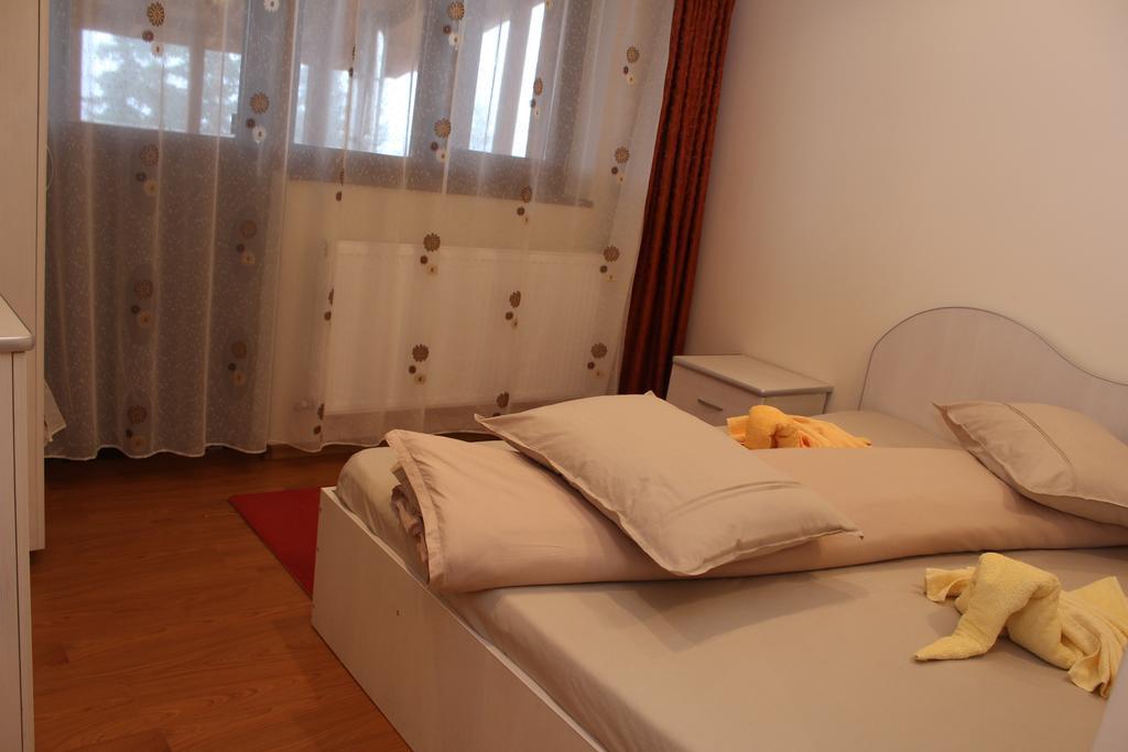 Vila Nis Hotel Ranca Exterior photo