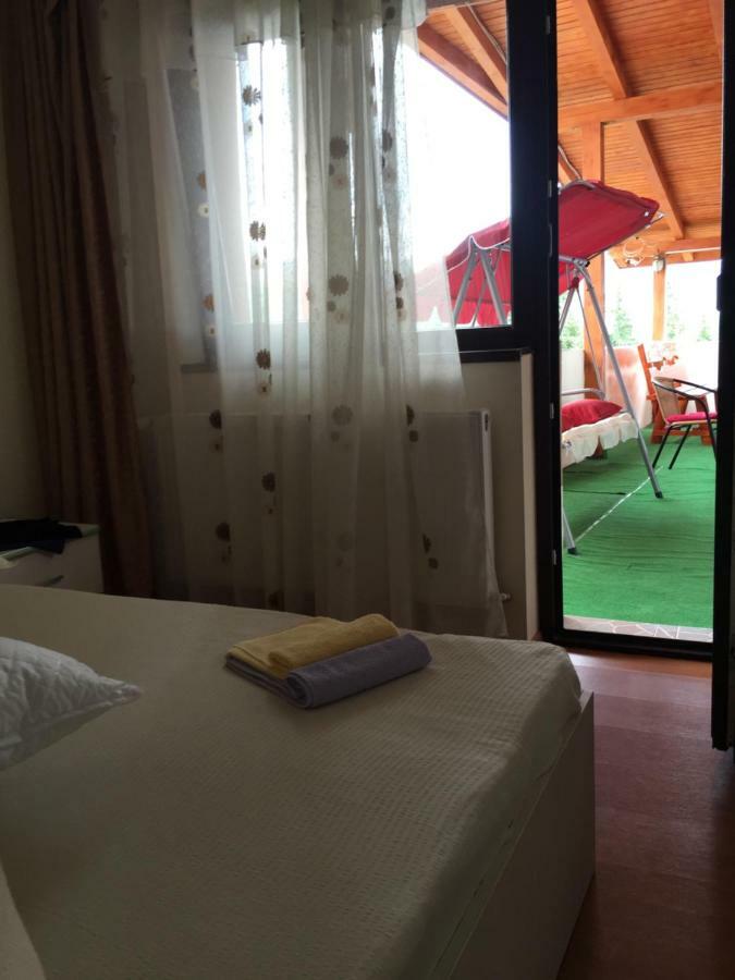 Vila Nis Hotel Ranca Exterior photo
